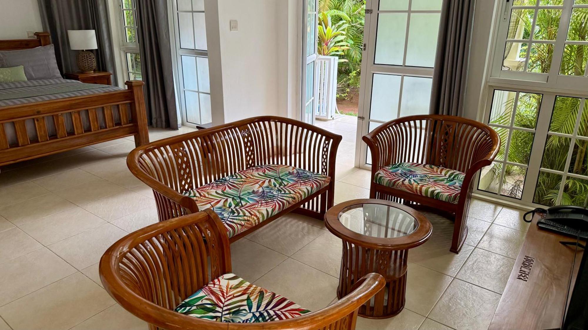 Bord Mer Villa Beau Vallon  Exterior photo