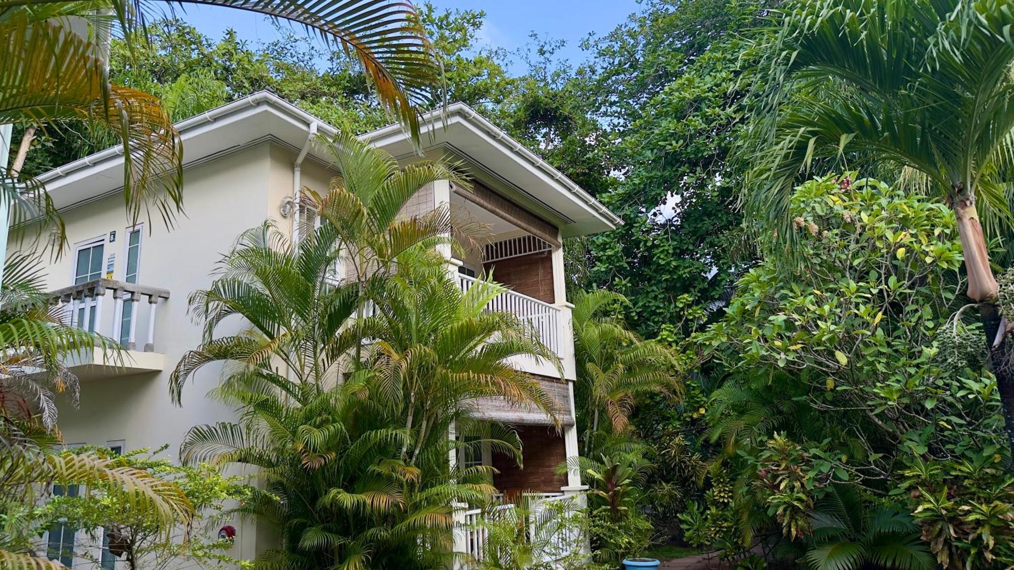 Bord Mer Villa Beau Vallon  Exterior photo